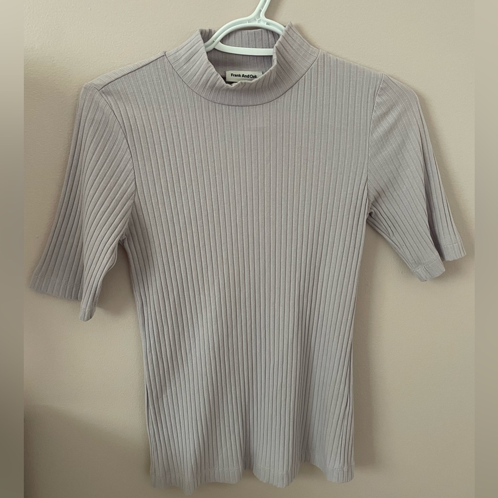 frank & oak - short-sleeved mockneck sweater (lilac - medium)